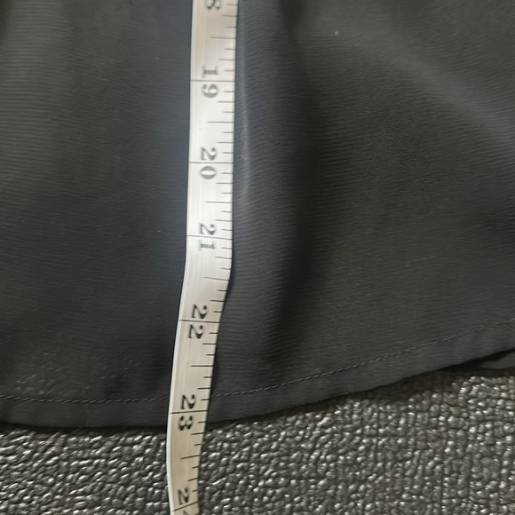 Derek Heart Black Asymmetrical Cut Out Blouse size large - Picture 10 of 11